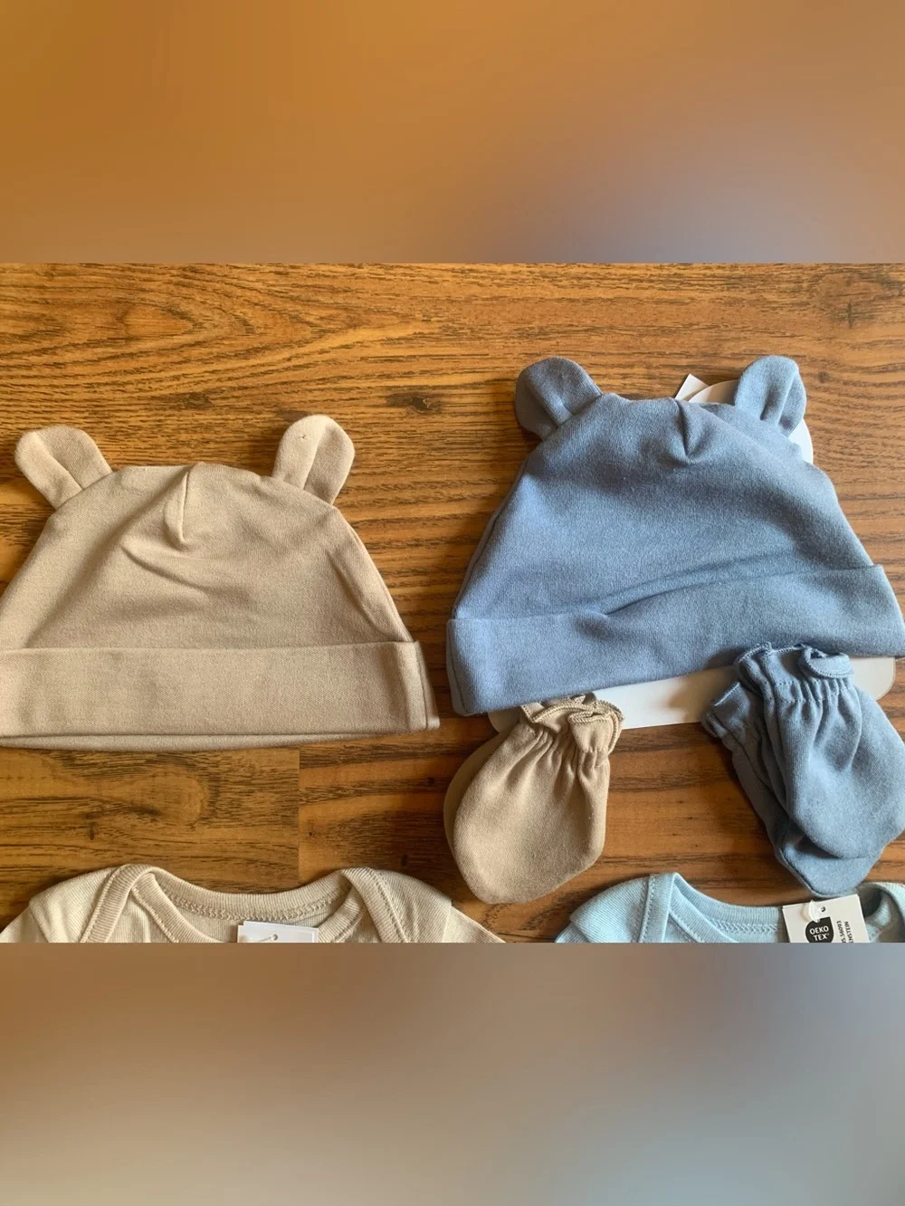NWT The Children’s Place- baby organic sleep gowns & cap & mit bundle size 0-3 M